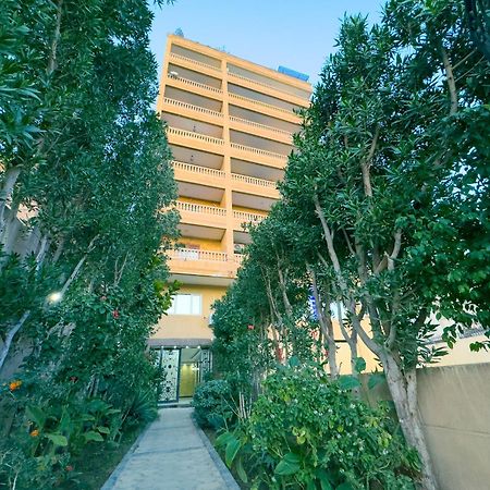 Royal Crown Hotel Giza Pyramids View Kafret el-Gabal Eksteriør bilde